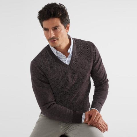 Men V Neck Long Sleeves Synthetic Wool Sweaters